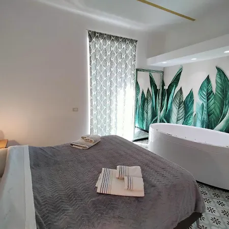 Sonnino Jacuzzi * Bari