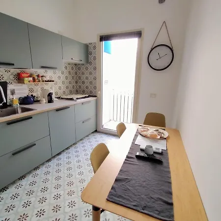 Casa vacanze Sonnino Suite, Jacuzzi Privata Vicino Al Mare *