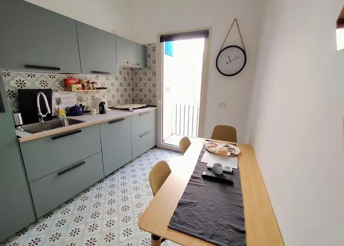 בית נופש Sonnino Suite, Jacuzzi Privata Vicino Al Mare *