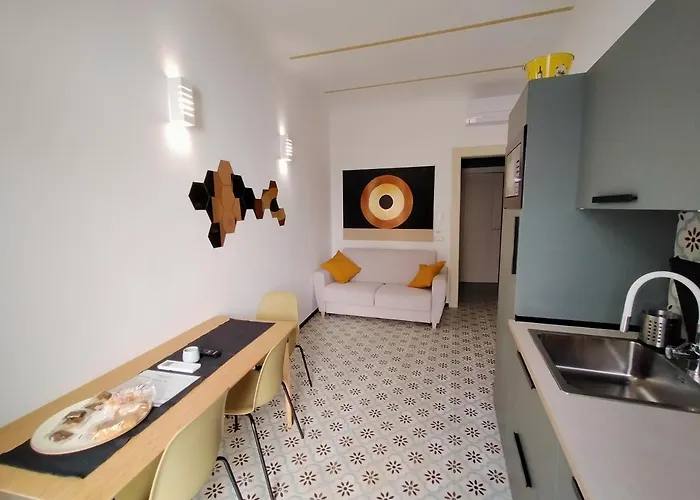 Sonnino Suite, Jacuzzi Privata Vicino Al Mare Semesterbostad